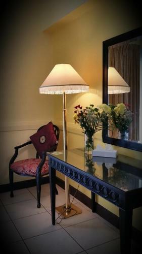 Apartamento Deebaj Al Khabisi Plaza
