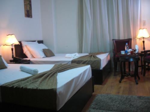Hostal Cairo Plaza Guest House