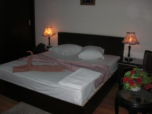 Hostal Cairo Plaza Guest House