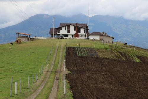 Lodge Hosteria Loma Larga Cayambe