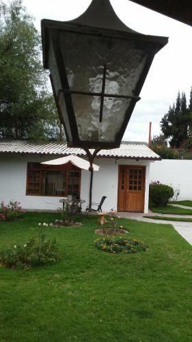 Albergue The Bridge To Ecuador