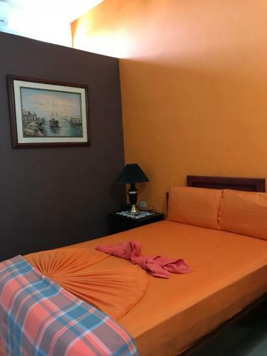 Albergue Hostal Puerto Azul