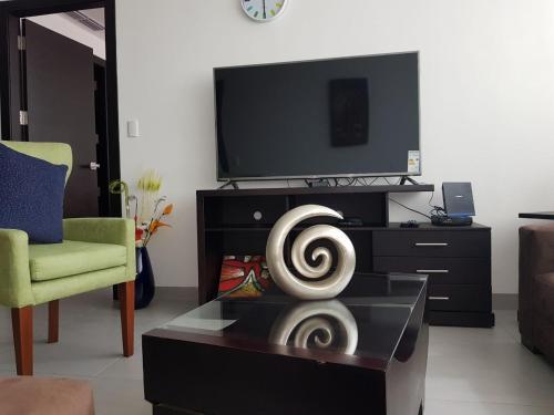 Quo Luxury Apartments