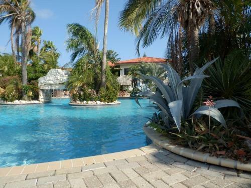 Apartamentos Seru Coral Resort