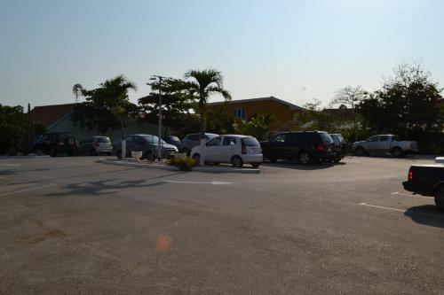 Apartamentos Seru Coral Resort
