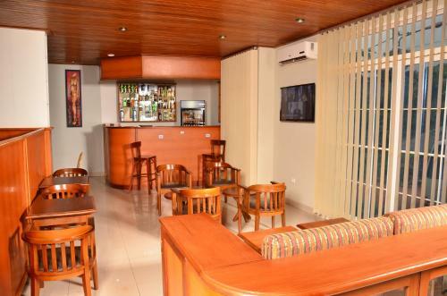 Congress Hotel