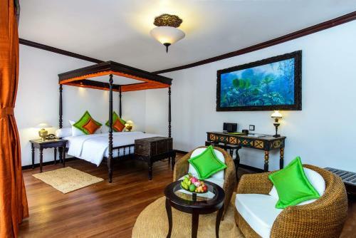 Hotel Angkor Village Suites