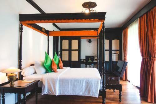 Hotel Angkor Village Suites