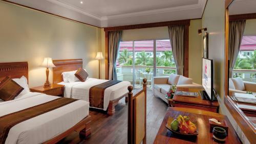 Hotel Sokha Beach Resort