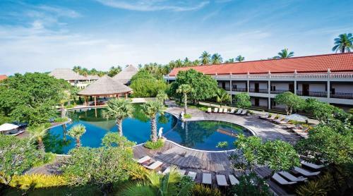 Hotel Sokha Beach Resort