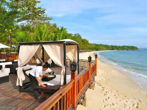 Hotel Sokha Beach Resort