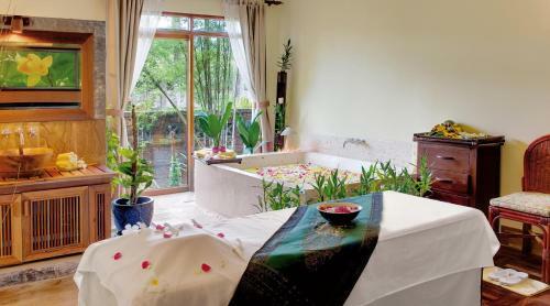 Hotel Sokha Beach Resort