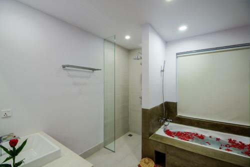 Hotel Shadow Angkor Residence