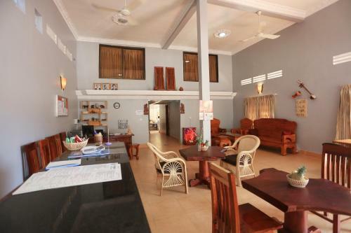 Hostal Cheng Lay Guesthouse