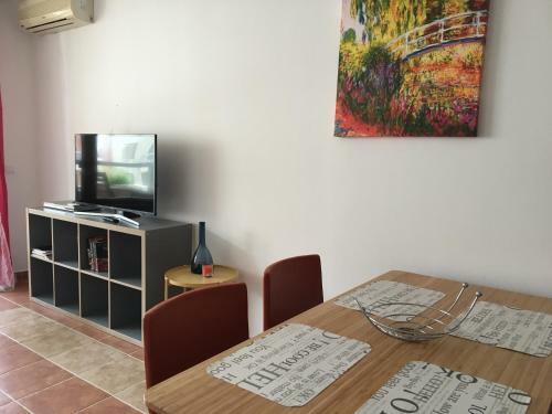 Hotel Apartments Helios