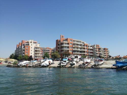 Hotel Apartments Helios