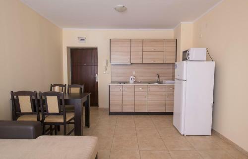 Apollon Apartments