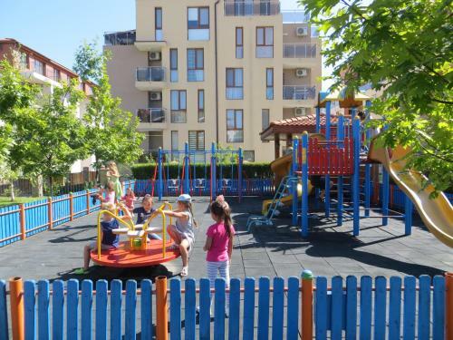 Apollon Apartments