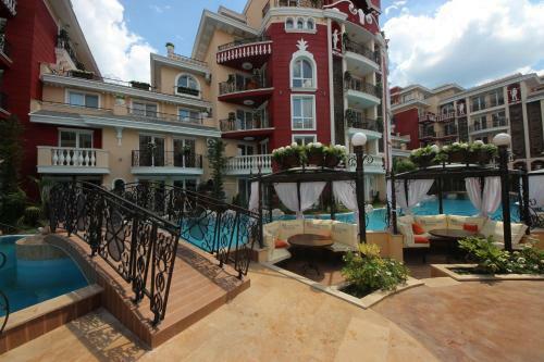 Menada Apartments In Messembria Resort