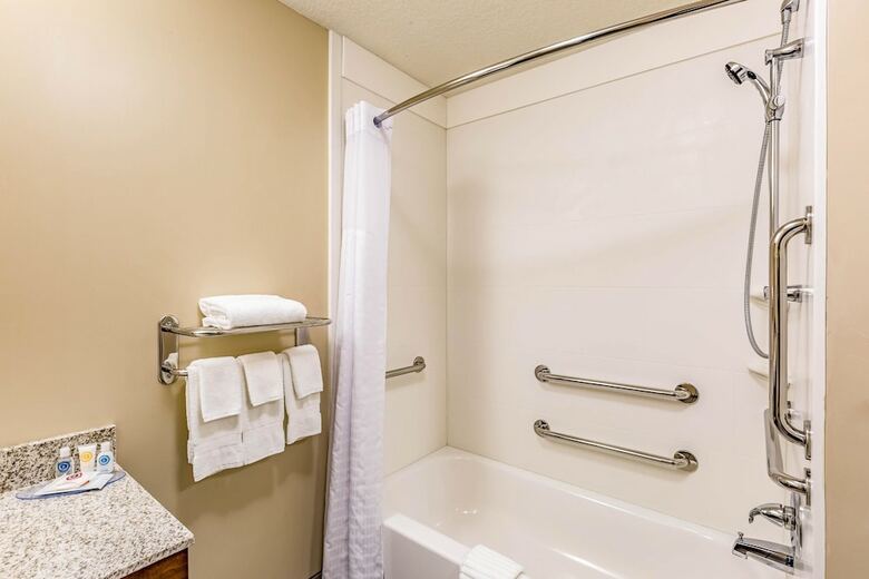 Hotel Comfort Inn