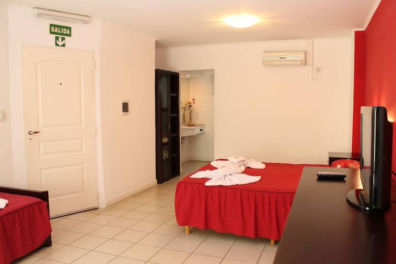 Brisas Del Lago Apart Y Hotel
