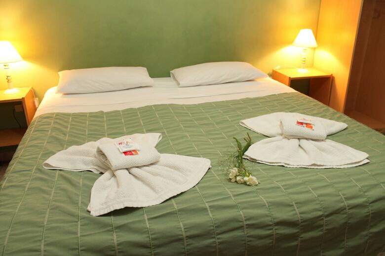 Brisas Del Lago Apart Y Hotel