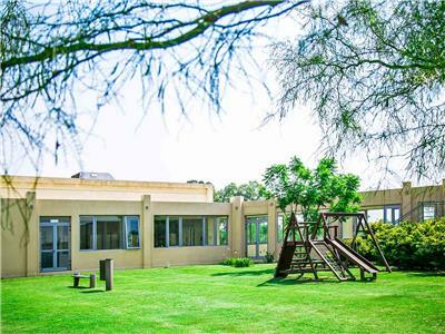 Amerian Villa Maria Park Hotel