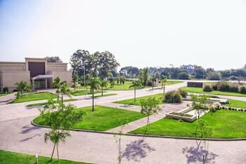 Amerian Villa Maria Park Hotel