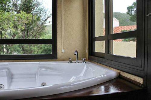 Lodge Caba�as El Mirador