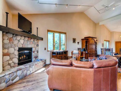 Breck View Home