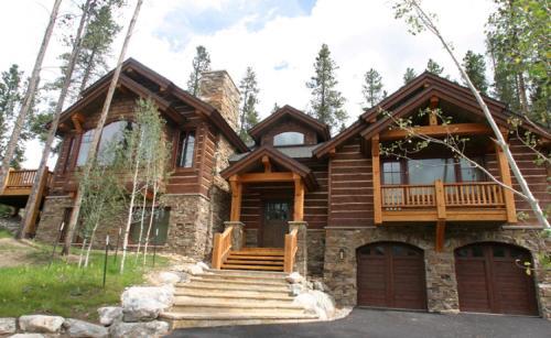 Rustic Timber Lodge