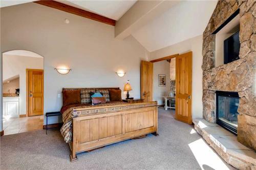 Westridge Lodge