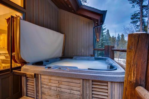Beaver's Lodge