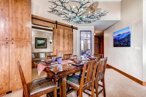 One Ski Hill Place