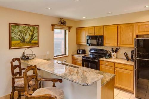Sawmill Creek Village