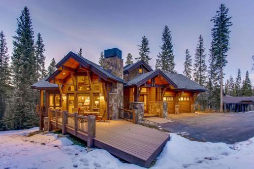 Rocky Mountain Lodge