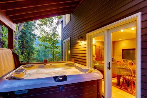 Great Raven Chalet
