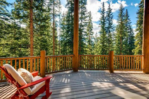 Goldenview Lodge