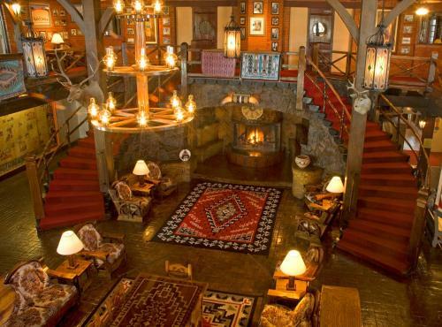 El Rancho Hotel