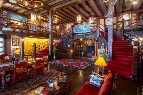 El Rancho Hotel