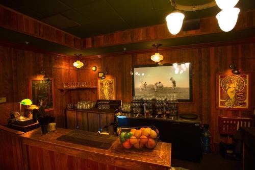 Mcmenamins Gearhart Hotel