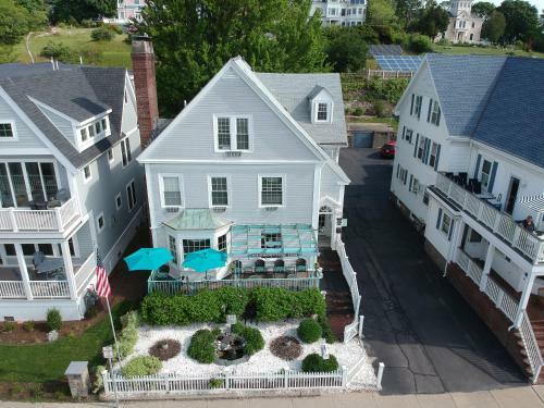 Posada Harborview Inn
