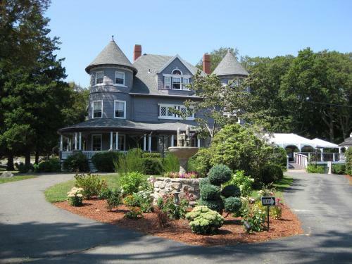 Posada Castle Manor Inn