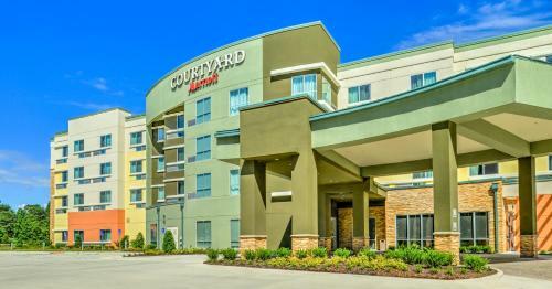 Hotel Courtyard By Marriott Lake Charles