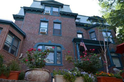 Bed & Breakfast Kalorama Guest House
