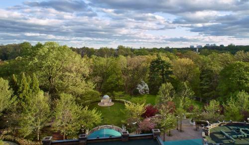 Omni Shoreham Hotel