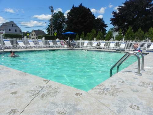 Aparthotel Elmwood Resort Hotel