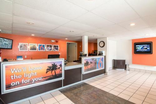 Hotel Motel 6 Ventura Beach