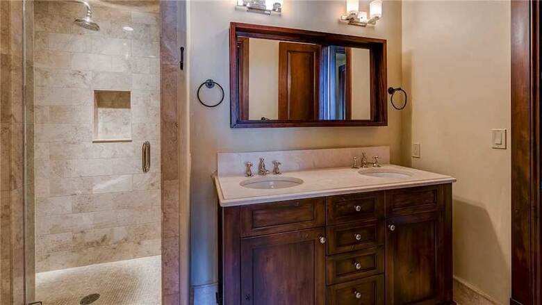 Townhome On The Creek 135