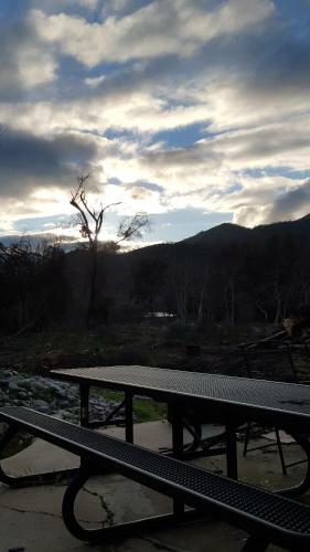 Sequoia Riverfront Cabins